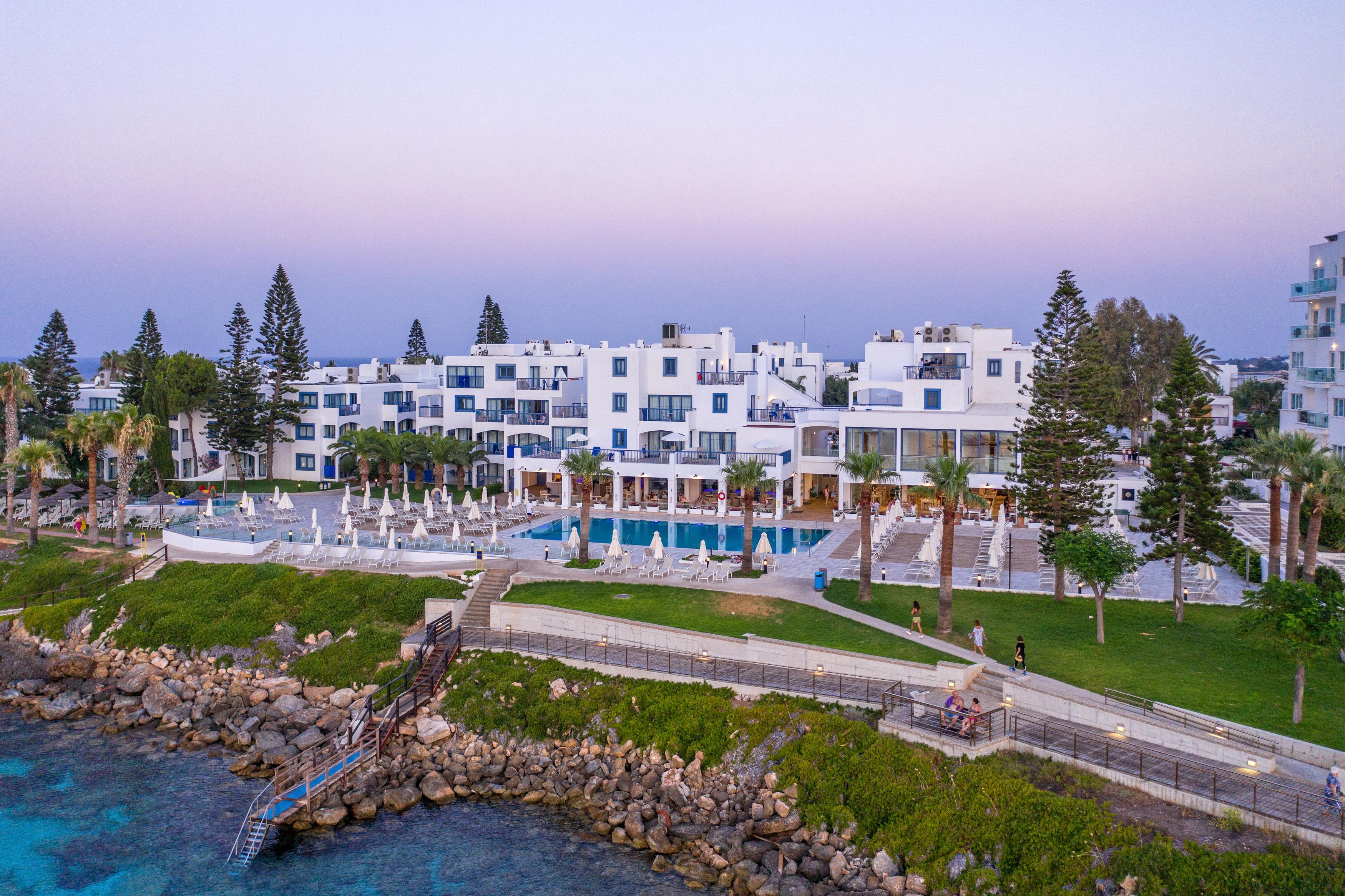 Nausicaa Beach Protaras Bagian luar foto